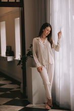 Load image into Gallery viewer, It&#39;s Spring | Classic PJ | Nougat
