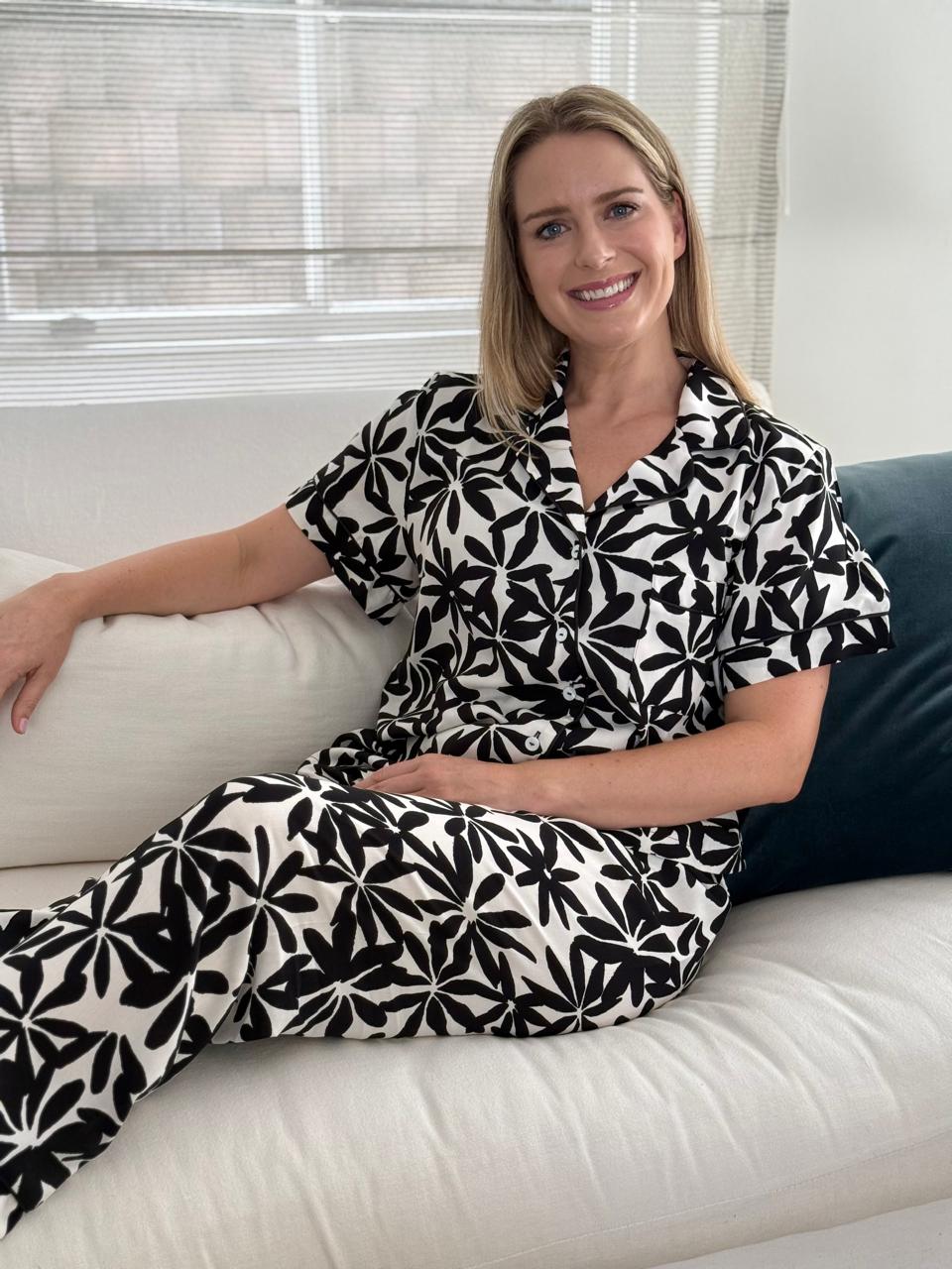 Summer Bliss | Classic Short Sleeve PJ | Black Daisy
