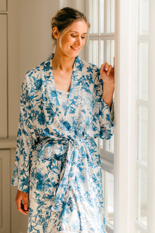 Blooming in Blues | Kimono | Blue Bouquet